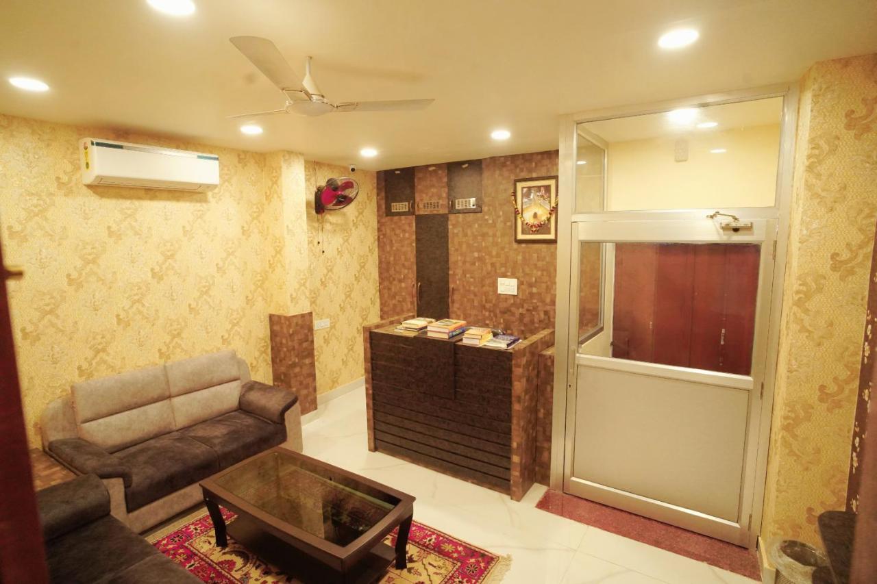 Anand Kanan Varanasi Exterior photo